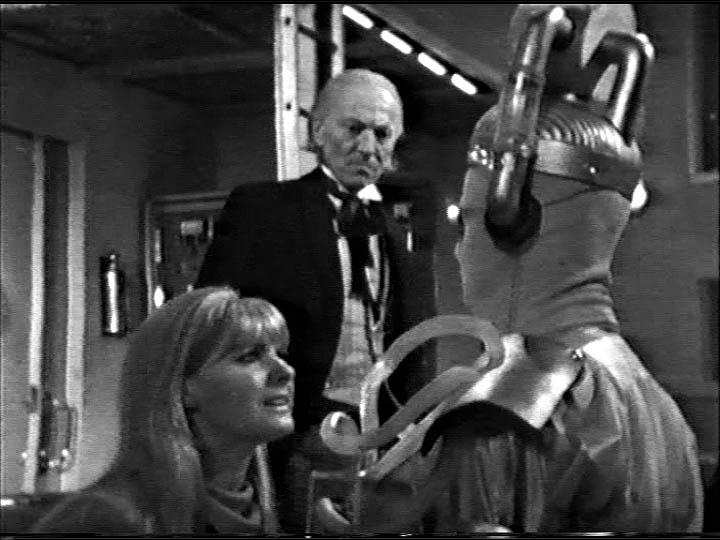 drwho_tenthplanet_cyberman_hartnell